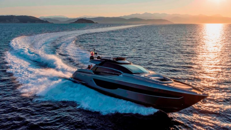 อัลตรา ลักซ์ชัวรี่ ยอชท์​ ​Ferretti Yachts 500 และ Riva 76′ Perseo  สุดหรูอลังการที่สุดของโลก 2 รุ่นใหม่ล่าสุด ครั้งแรกในประเทศไทย