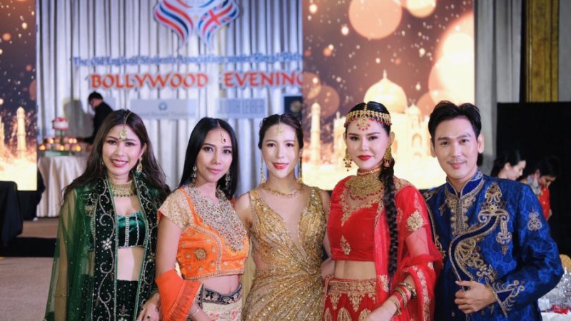 “คิตตี้-กิจติพร” ยกทีม Mrs Thailand world 2022 ร่วมงาน Bollywood Gala Night