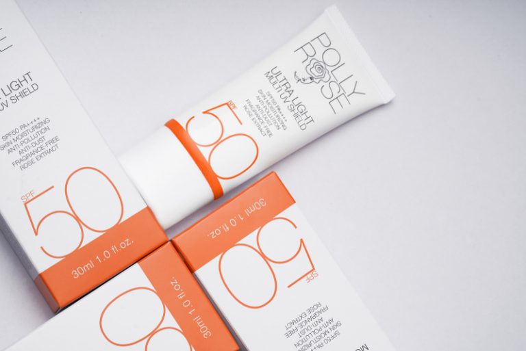 ใหม่! POLLY ROSE ULTRA LIGHT MULTI UV SHIELD SPF 50 PA++++ เกราะปกป้องผิวแบบทวีคูณ  “กันแดดพร้อมบำรุงผิว” ด้วยนวัตกรรม Mimiskin™ Technology