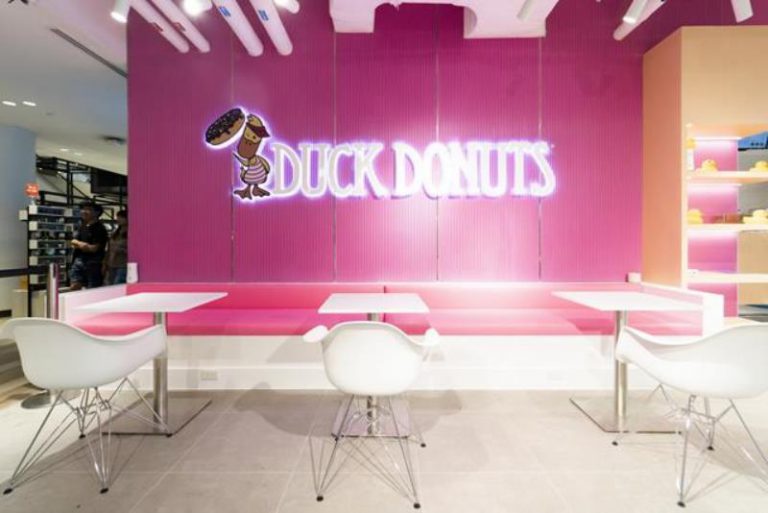 เปิดแล้ว!! “Duck Donuts” ร้านโดนัทยอดนิยมจากประเทศอเมริกา อุ่น อร่อย ทำสดใหม่ทุกออเดอร์