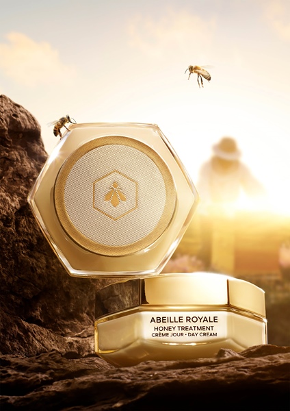 ABEILLE ROYALE DOUBLE CLARIFY & REPAIR ESSENCE และ ANTI-DARK SPOT CREAM คู่ผลิตภัณฑ์เหนือชั้นใหม่!! จาก GUERLAIN