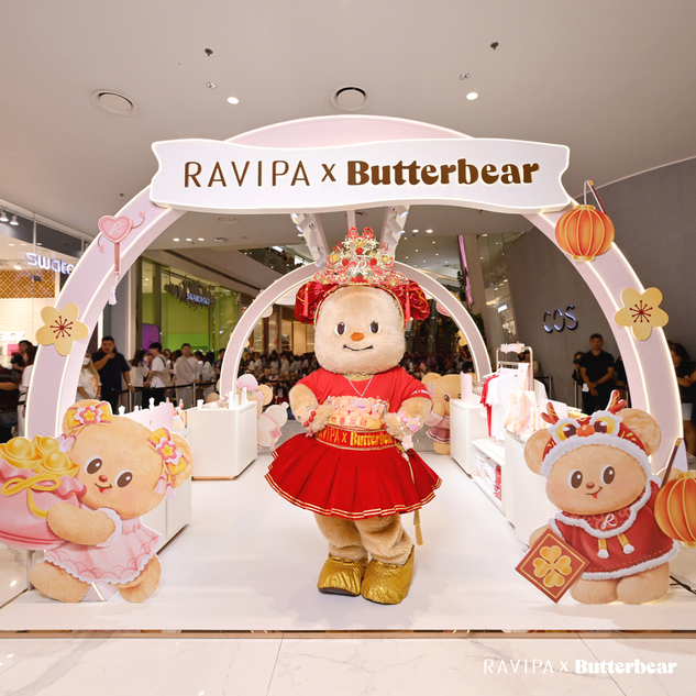 RAVIPA จับมือน้องหมีเนย รังสรรค์คอลเลกชันพิเศษ “RAVIPA x Butterbear” ให้เหล่ามัมหมีเฉลิมฉลองตรุษจีนด้วยความน่ารักที่มาพร้อมความโชคดี ต้อนรับปี 2568 ด้วยความมงคลสุดปัง!