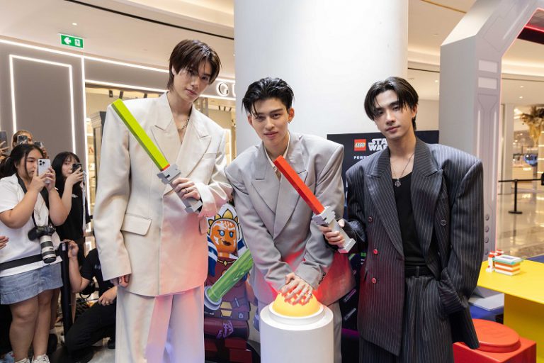 เลโก้ ร่วมกับ สยามพารากอน ครีเอทอีเว้นท์แห่งจินตนาการ “LEGO STAR WARS 2025 POWER THE FORCE” ชวนเหล่าแฟน LEGO STAR WARS เดินทางกลับจักรวาลแห่งกาแล็กซี ระหว่างวันที่ 30 เมษายน – 6 พฤษภาคม 2568 ณ สยามพารากอน