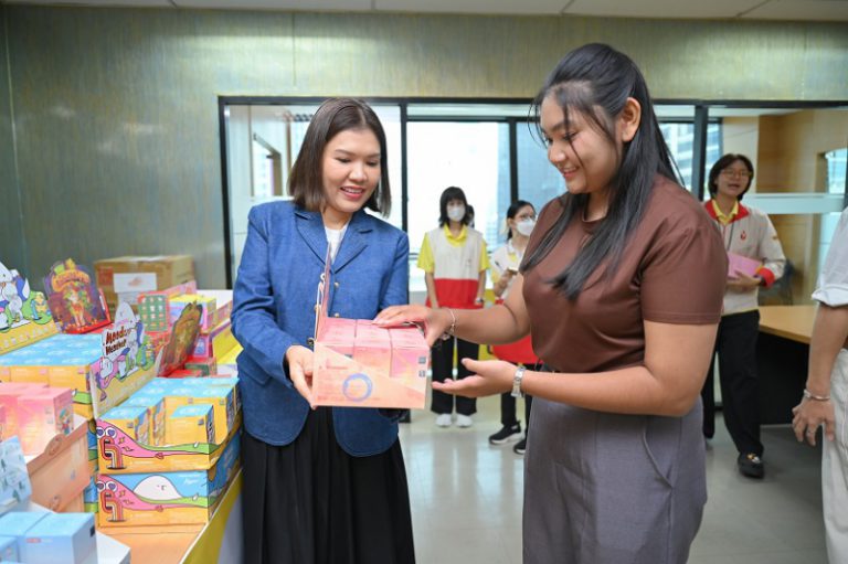 “โครงการ ‘POP BLOOD GIVER SEASON 4’ : POP HERO ร่วมใจบริจาคโลหิตเพื่อสังคม”