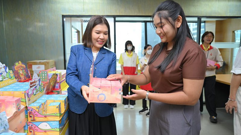 “โครงการ ‘POP BLOOD GIVER SEASON 4’ : POP HERO ร่วมใจบริจาคโลหิตเพื่อสังคม”