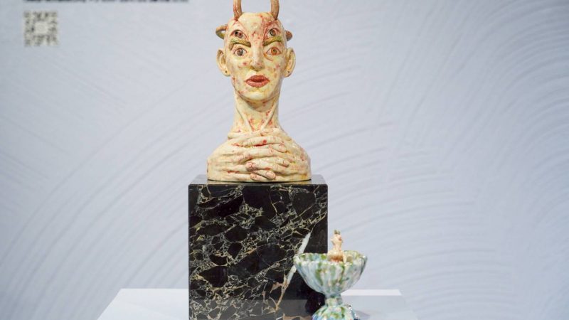 สยาม ทาคาชิมายะ จัดแสดงผลงานเซรามิก “The Art Walk Exhibition by Tomoko Konno x Thai Artists”
