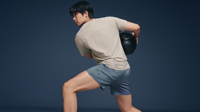 lululemon เปิดตัวแคมเปญ “Stretch Your Limits”  พร้อมเปิดตัวพรีเซนเตอร์ พัคซอจุน และไอเทมไฮไลต์ กางเกง Pace Breaker Shorts สุดคลาสสิก