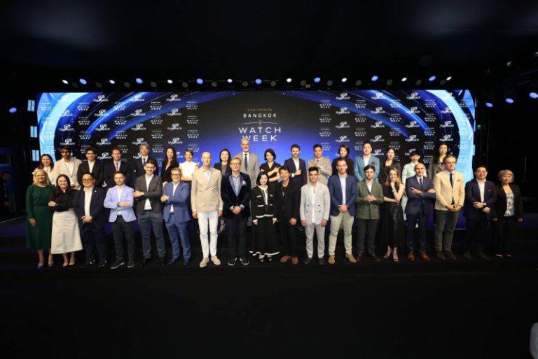 “SIAM PARAGON BANGKOK WATCH WEEK : OPENING CEREMONY”  ค่ำคืนสุดพิเศษที่รวมผู้ก่อตั้งและผู้บริหารแบรนด์นาฬิกาหรูจากทั่วโลก ร่วมเฉลิมฉลองให้กับวัฒนธรรมแห่งเรือนเวลา ที่ยิ่งใหญ่ที่สุดแห่งเอเชียตะวันออกเฉียงใต้