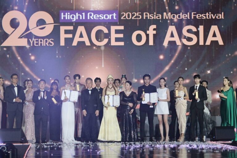 “FACE of THAILAND” พา ‘ริว – วนาพร’ คว้าอันดับ 1 สุดยอดนางแบบแห่งเอเชีย ชู Soft Power สวมใส่ชุดไทยพระราชนิยมอวดสายตาชาวอาเซียน พร้อมร่วมฉลองครบรอบ 20 ปี ‘Asia Model Festival’