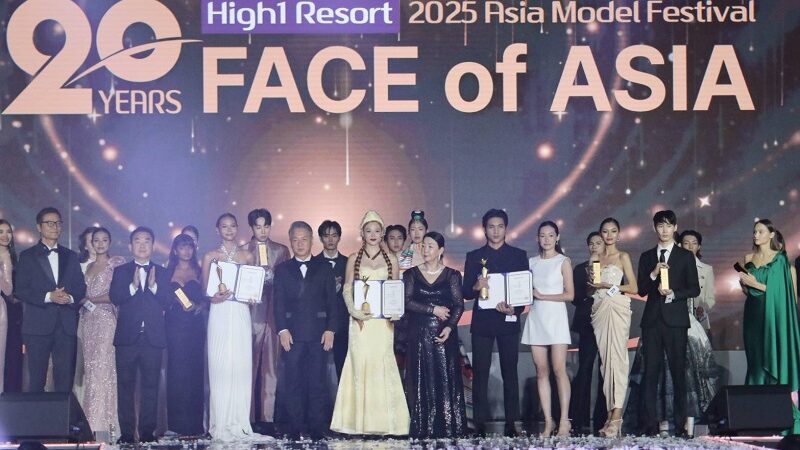 “FACE of THAILAND” พา ‘ริว – วนาพร’ คว้าอันดับ 1 สุดยอดนางแบบแห่งเอเชีย ชู Soft Power สวมใส่ชุดไทยพระราชนิยมอวดสายตาชาวอาเซียน พร้อมร่วมฉลองครบรอบ 20 ปี ‘Asia Model Festival’