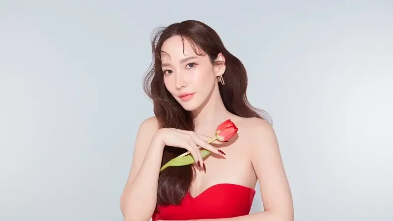 “LONARK LE BLANC RADIANCE SERUM” ผลิตภัณฑ์​เซรั่มบำรุงผิวสารสกัด 100% จากเกาหลี เตรียมสร้างตำนานบทใหม่ ใน ปี2569