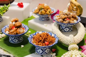 คลายร้อน เย็นฉ่ำชื่นใจ กับข้าวแช่โบราณ โรงแรมเซ็นทาราแกรนด์ฯ เซ็นทรัลเวิลด์