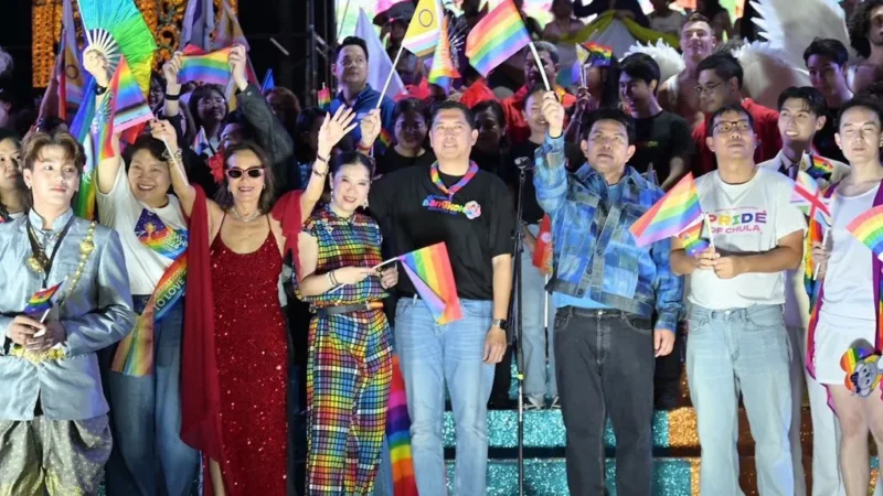 ททท. ร่วมสร้างปรากฏการณ์สุดยิ่งใหญ่แห่งความภาคภูมิใจกับงาน BANGKOK PRIDE PARADE 2026: Patch the World with Peace People Pride ขบวนพาเหรดสีรุ้งสุดตระการตา