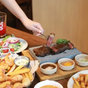 สายสเต๊กและสลัดห้ามพลาด! “Grill & Ground” เปิดประสบการณ์ Steak & Salad Bar พรีเมียม ตอบโจทย์ความคุ้มค่าในทุกมื้ออาหาร