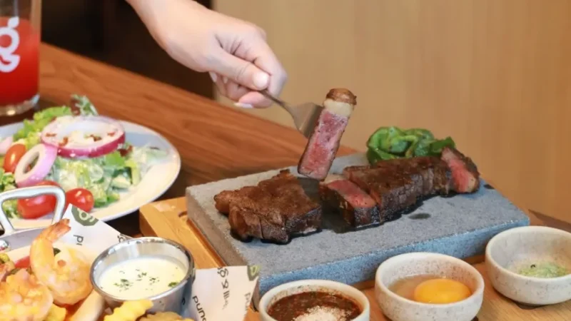 สายสเต๊กและสลัดห้ามพลาด! “Grill & Ground” เปิดประสบการณ์ Steak & Salad Bar พรีเมียม ตอบโจทย์ความคุ้มค่าในทุกมื้ออาหาร