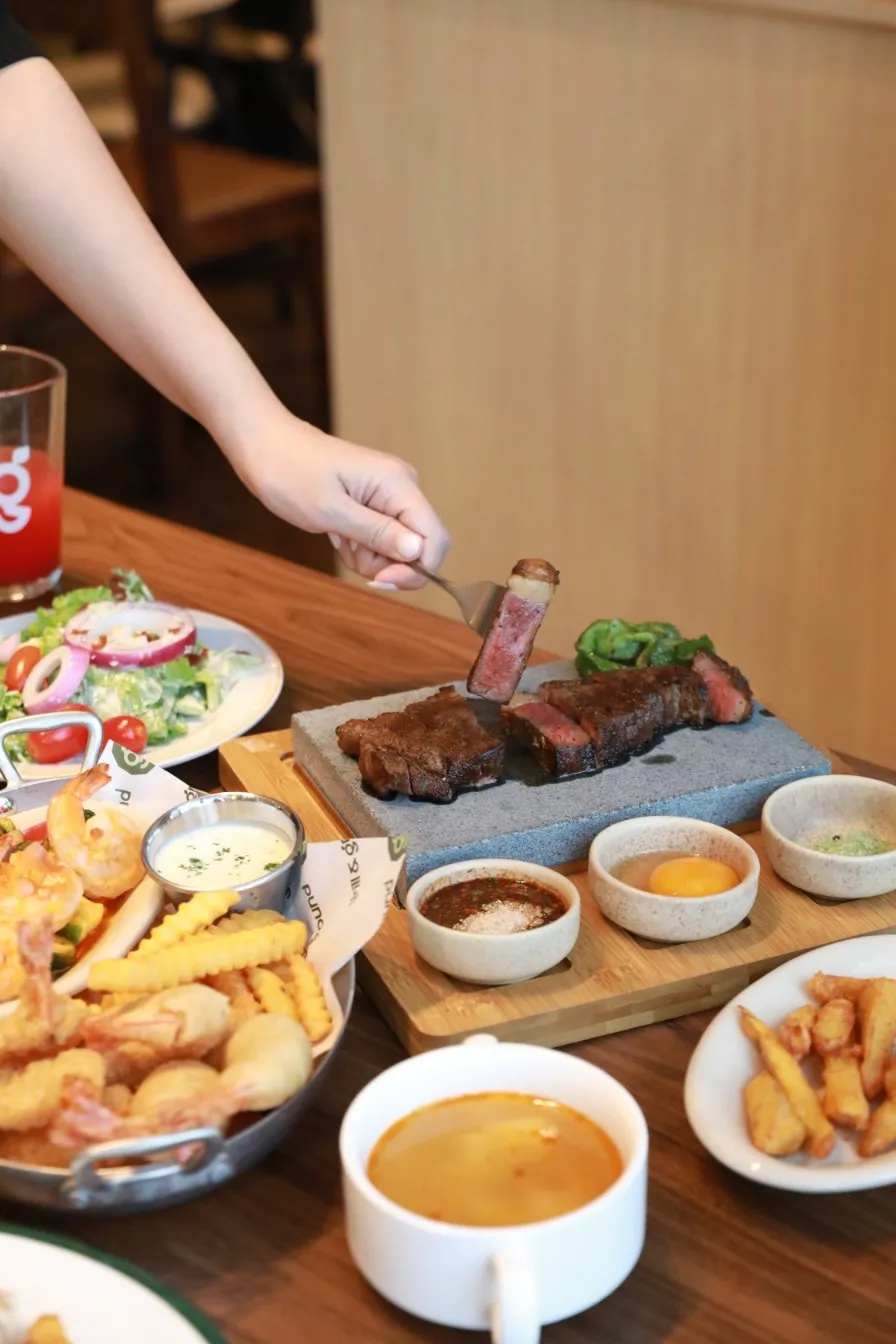 สายสเต๊กและสลัดห้ามพลาด! “Grill & Ground” เปิดประสบการณ์ Steak & Salad Bar พรีเมียม ตอบโจทย์ความคุ้มค่าในทุกมื้ออาหาร