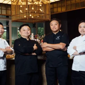 Mott 32 Bangkok ต้อนรับการกลับมาของเชฟระดับมิชลินสตาร์ ลี แมน ซิง พร้อมเปิดตัวแปดเมนูใหม่เป็นครั้งแรกในประเทศไทย