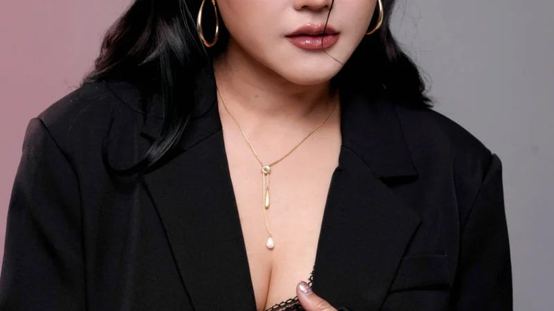 ฮือฮาทั้งโซเชียล! “หญิง ธิติกานต์” สวยย้อนวัย หน้าเป๊ะไร้รอยแผล เผยประสบการณ์ Face Lock – Multi Cells